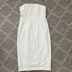 White strapless dress